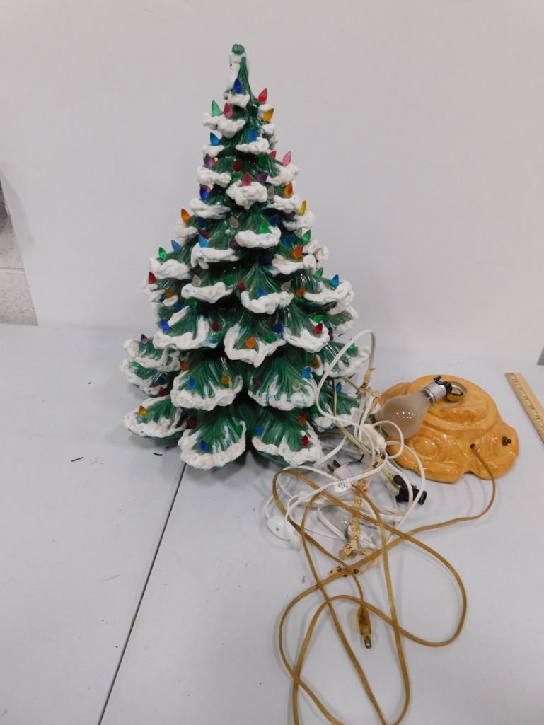 Vintage Ceramic Christmas Tree (1 of 4)