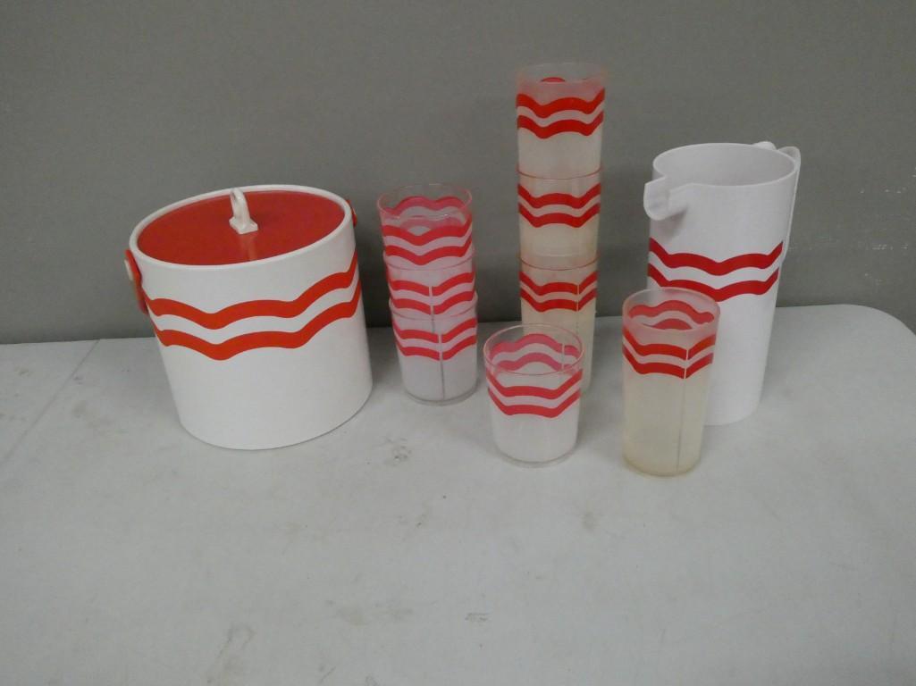 Vintage Drink Set incl Ice Bucket , Pitcher , 8 (1 of 5)