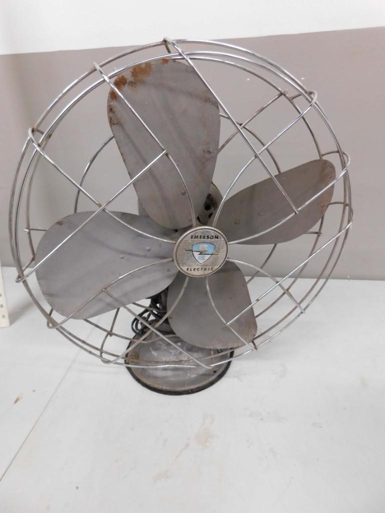 Vintage Emerson Electric Fan Works (1 of 3)