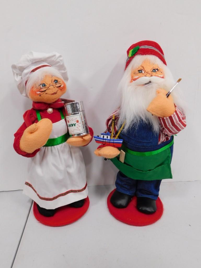 Santa and Mrs. Claus Annalee Dolls (1 of 3)
