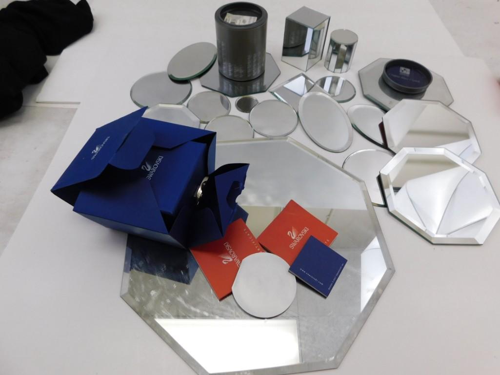 Large Lot of jewelry display mirrors and empty (1 of 6)