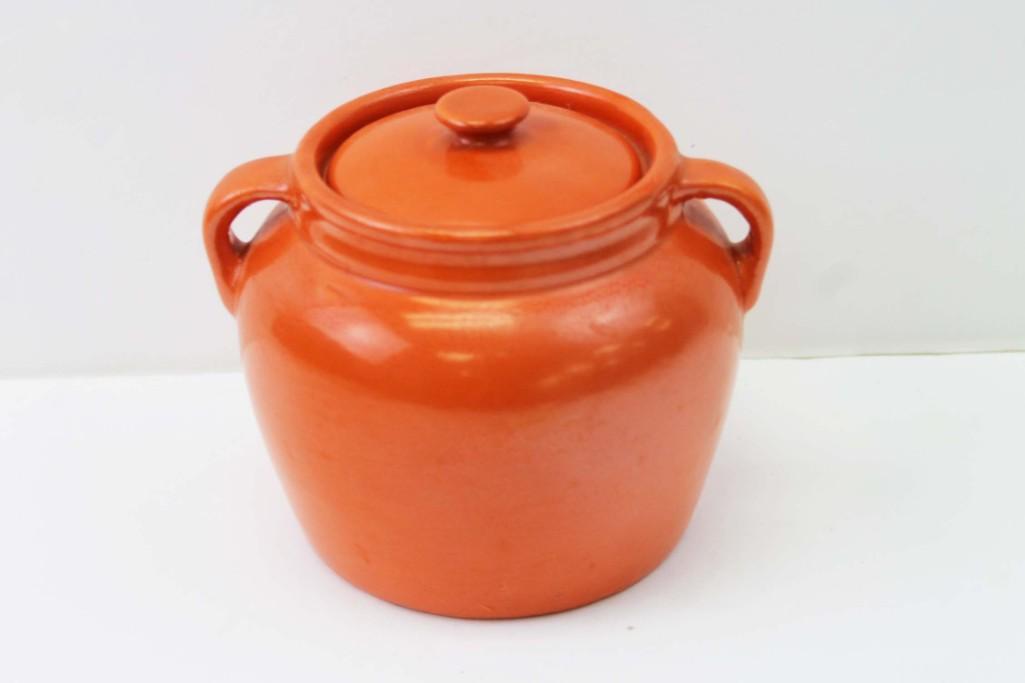 Bauer Pottery Plainware Bean Pot With Lid (1 of 5)