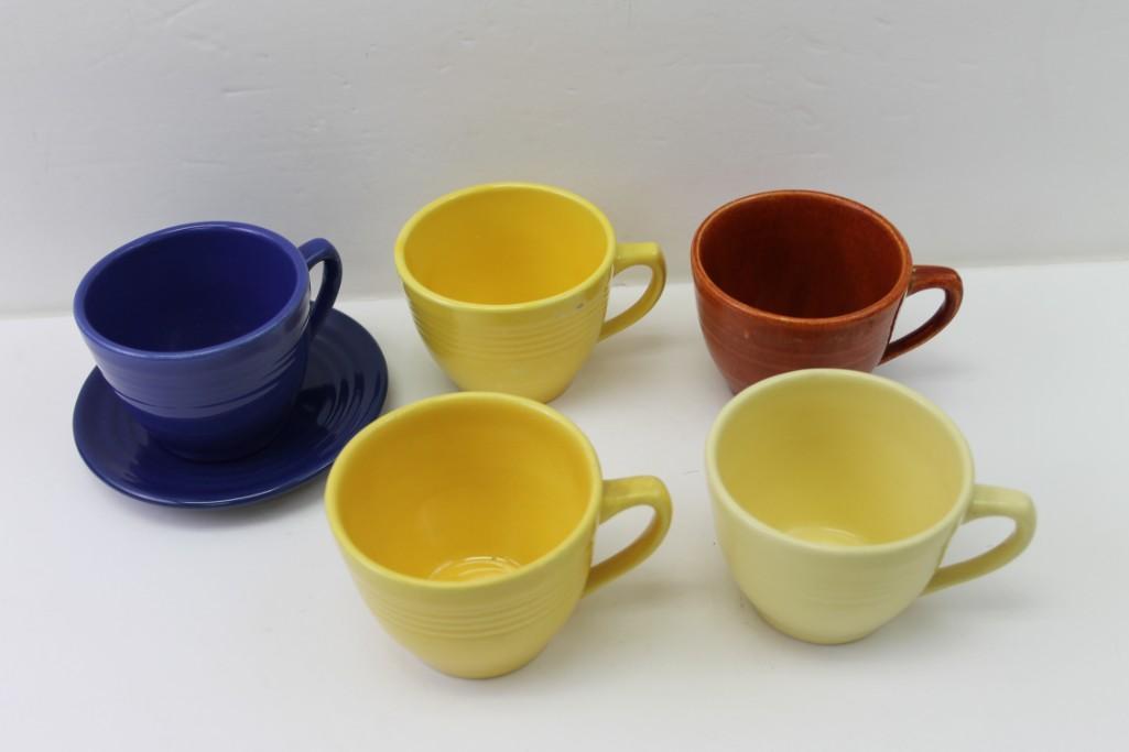 Bauer Monterey Cups and One Ringware Saucer (1 of 4)