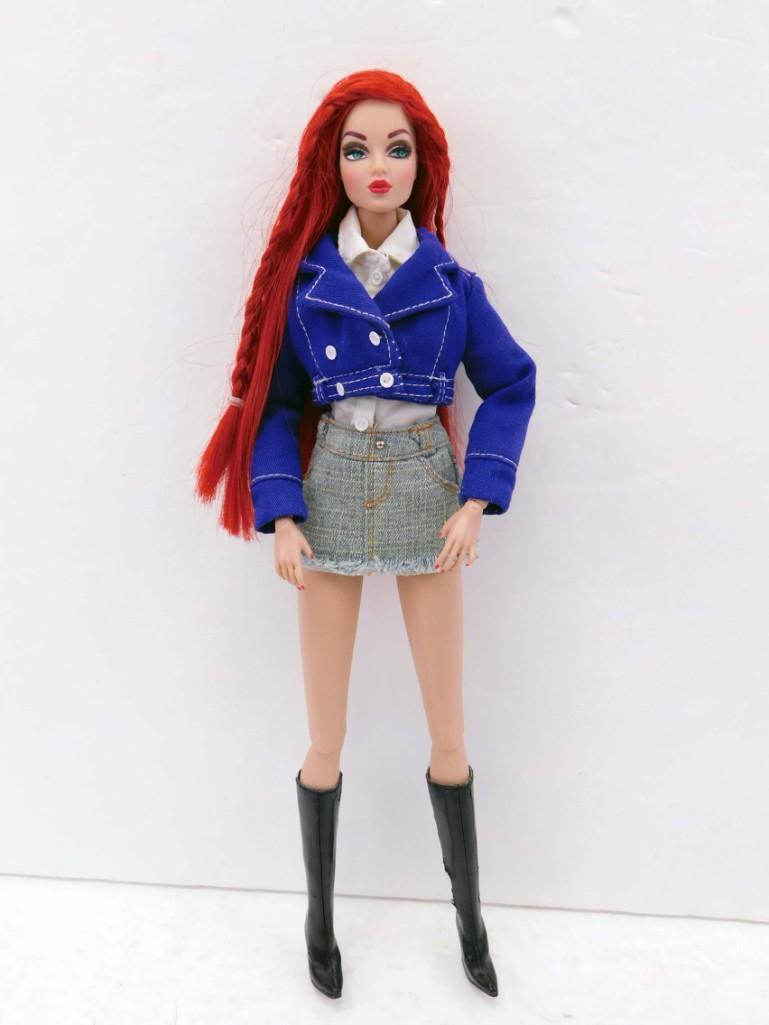Jason Wu Integrity Toys Fashion royalty 12.5": Jason Wu Integrity Toys Fashion royalty 12.5" Articulated Vinyl Doll . Marked "JWU BY IT 2010" on the back of the head. Long red hair , blue eyes , detailed outfit . Black vinyl boots are 