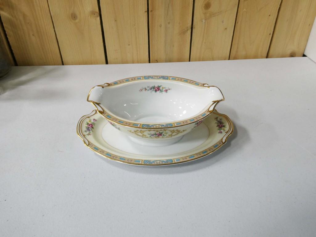 Noritake Gravy Boat or Bowl: Noritake Colby 5032 Gravy Boat or Bowl