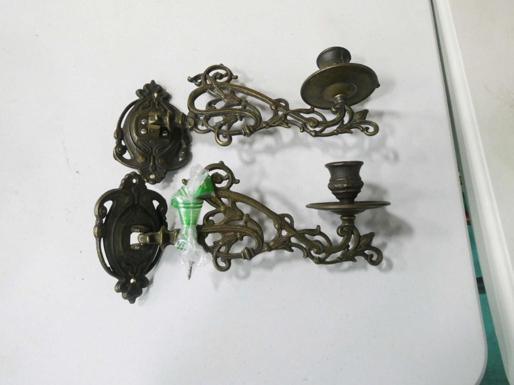 2 Vintage Candle Wall Sconces with Swivel (1 of 2)