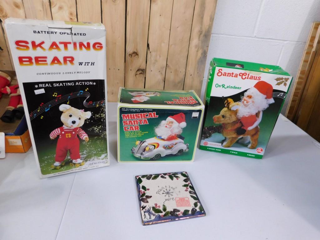 3 Animated Christmas Items incl Skating Bear , Musical (1 of 2)