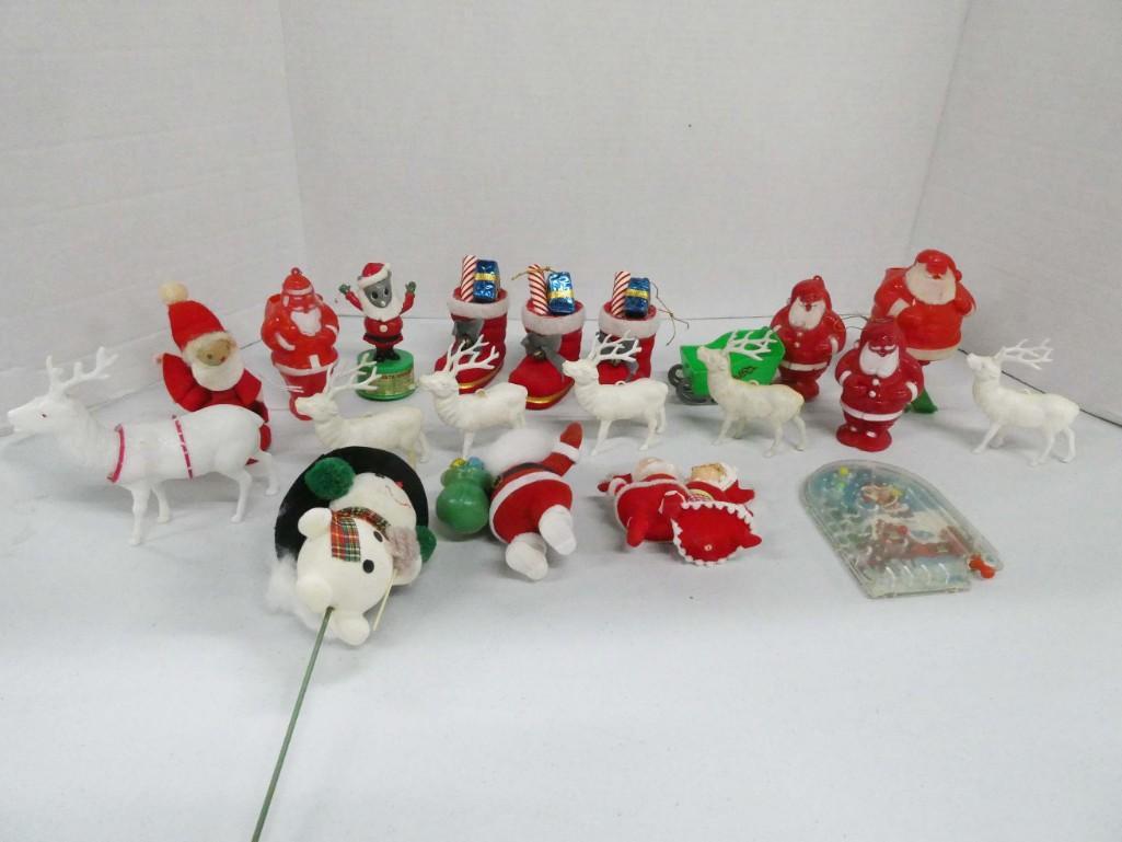 Vintage Christmas Collectibles: Lot of Vintage Christmas Collectibles
