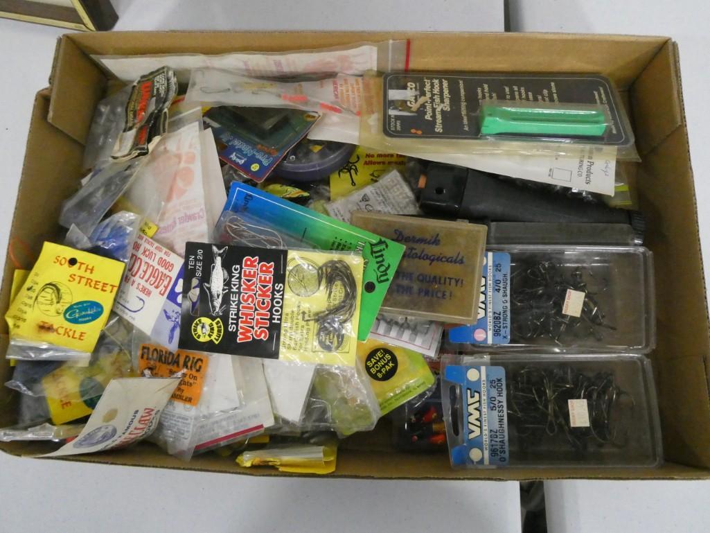Fishing Lot incl Lures , Hooks , Weights , Tackle , Etc (1 of 4)