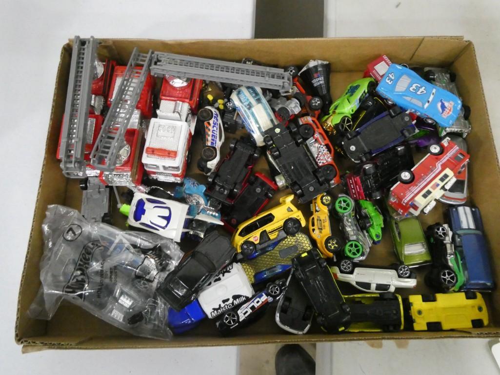 Toy Lot incl Mostly Cars , Trucks incl Hot Wheels ,: Toy Lot incl Mostly Cars , Trucks incl Hot Wheels , Matchbox , etc