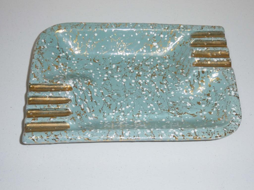 Vintage Mid Century Ashtray: Vintage Mid Century Ashtray