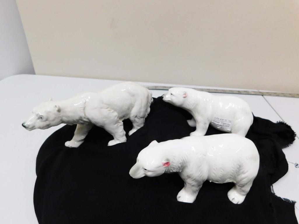 3 Porcelain Polar Bears incl 1 ENS East Germany and 2: 3 Porcelain Polar Bears incl 1 ENS East Germany and 2 Tilso