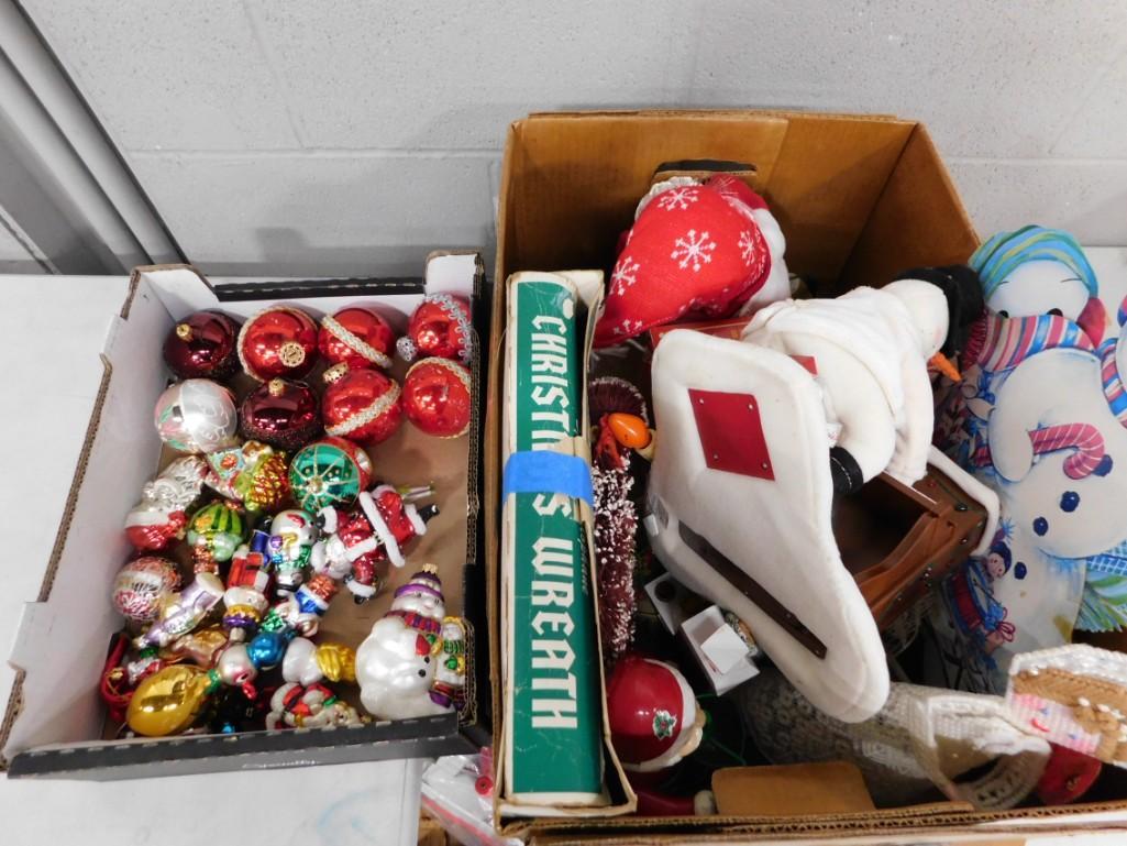Asst Christmas Decor incl Piano Playing Snowman ,: Asst Christmas Decor incl Piano Playing Snowman , Ornaments , etc Condition: piano playing snowman and anything else that is animated is untested
