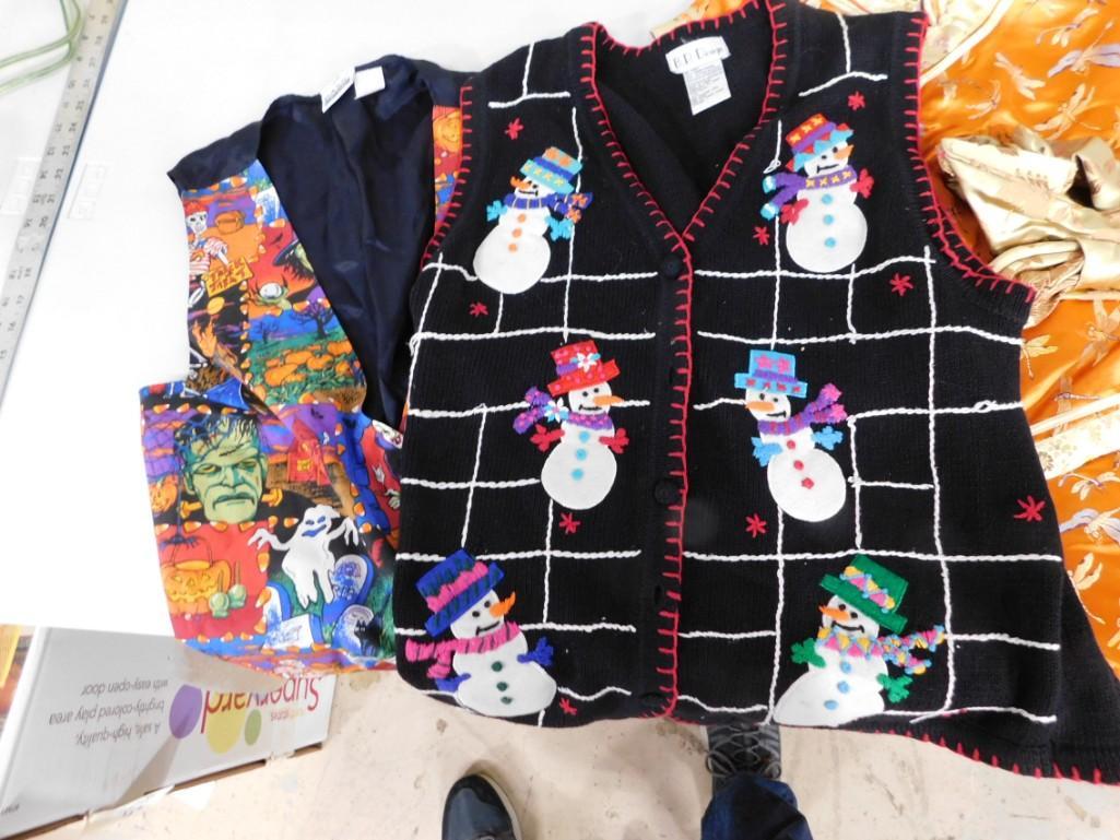 Ugly Christmas Sweater Vest Sz L , Halloween Vest Sz L: Ugly Christmas Sweater Vest Sz L , Halloween Vest Sz L , Asian Outfit Small Size