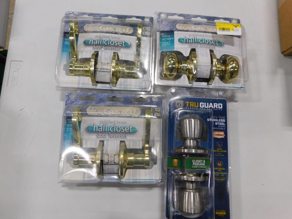 4 Tru Guard Hall Closet Doorknobs: 4 Tru Guard Hall Closet Doorknobs New in Package