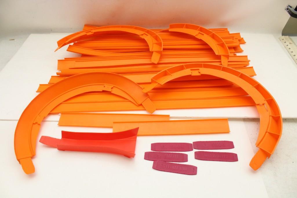 Vintage Hot Wheels Orange Straight Track , Hot Curve , (1 of 6)