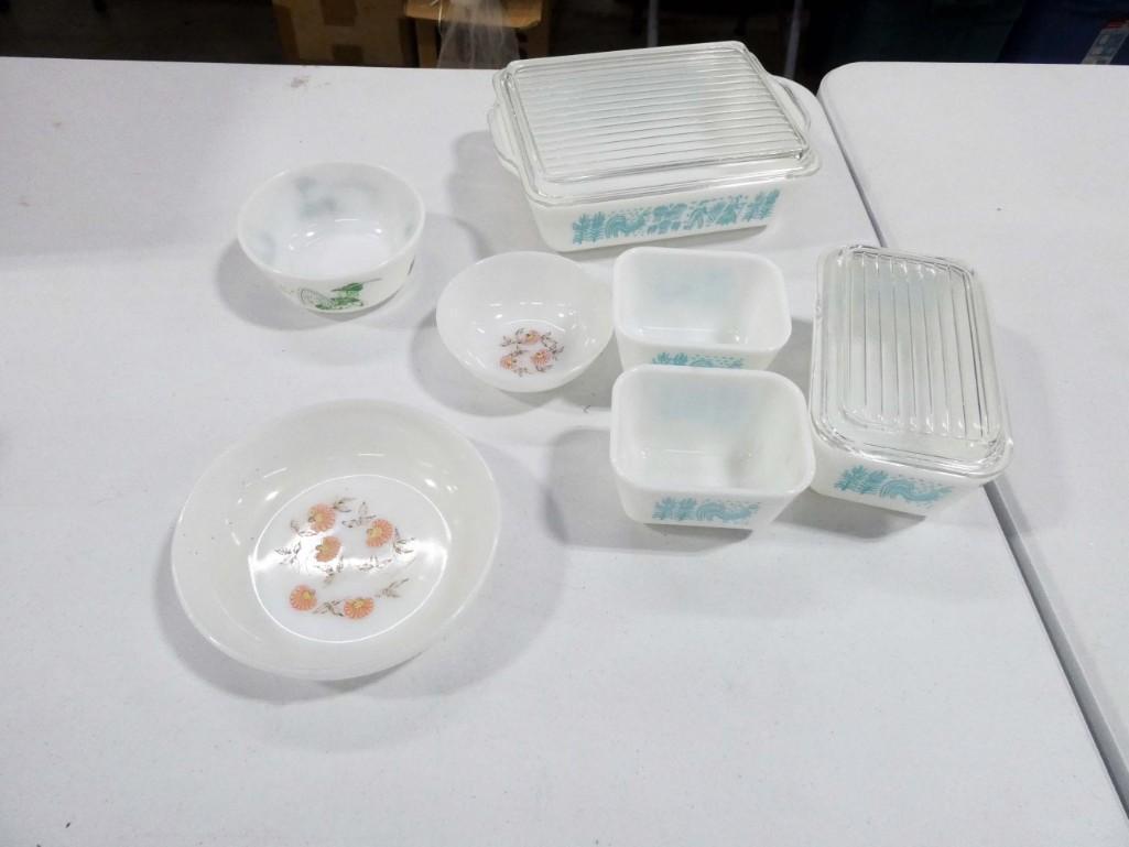 Vintage Pyrex Butterprint Refrigerator Boxes , Fire (1 of 5)