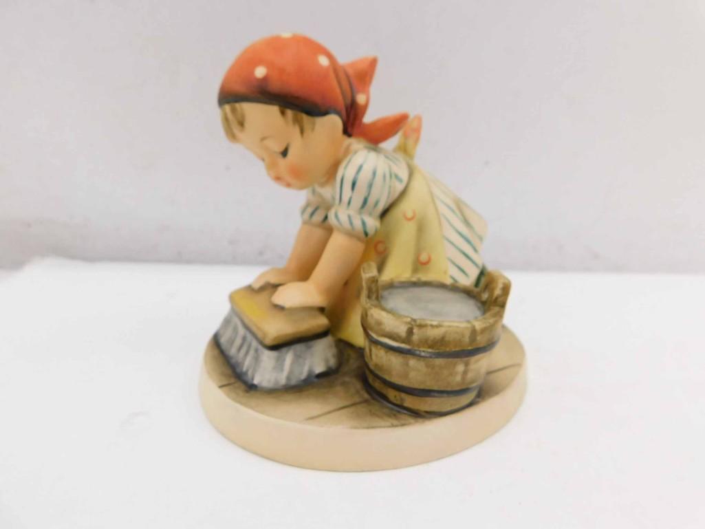 フンメル人形 The Mail is Here 郵便配達馬車 フンメル人形 The Mail is Here 郵便配達馬車 フンメル人形 The