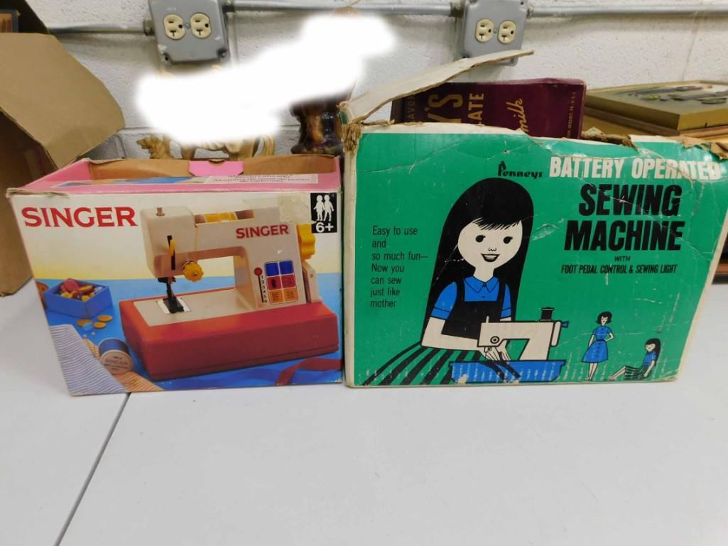 Singer Toy Sewing Machine and a Battery Operated Sewing (1 of 1)
