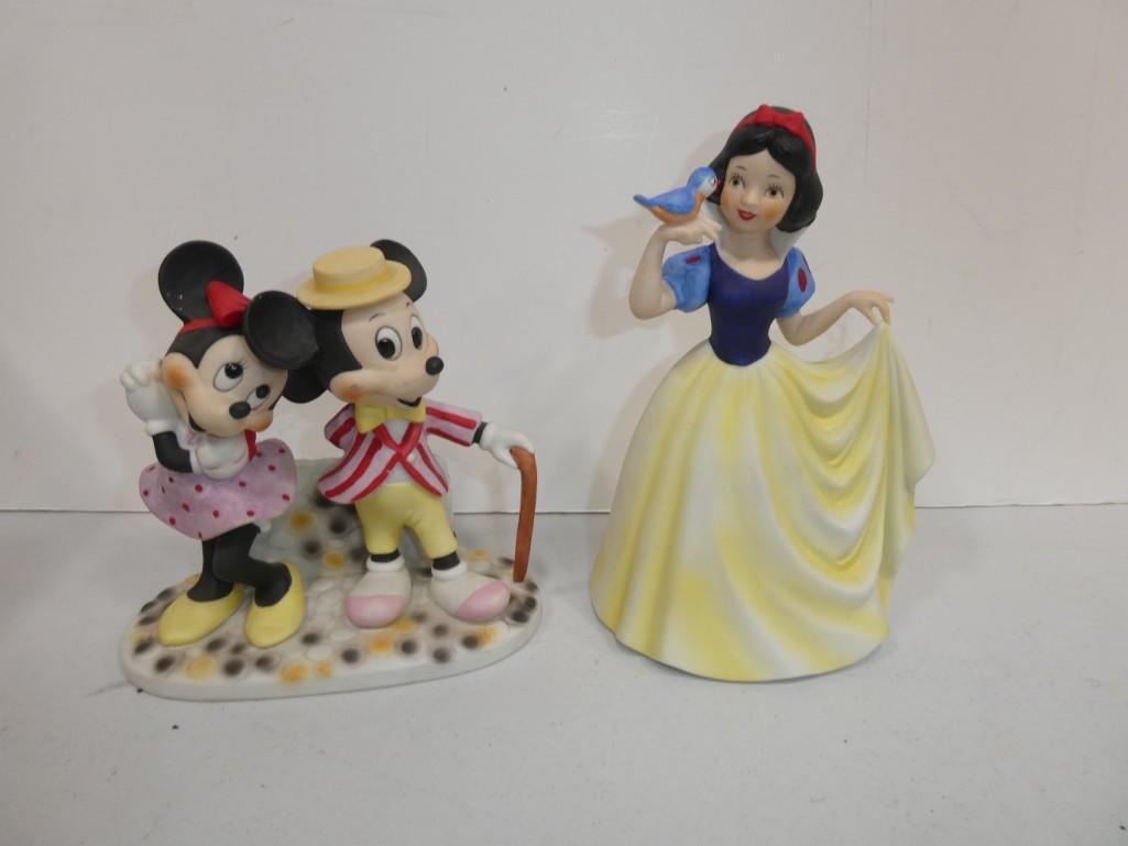 Walt Disney Mickey and Minnie Mouse Figurine and Snow: Walt Disney Mickey and Minnie Mouse Figurine and Snow White Music Box - Works