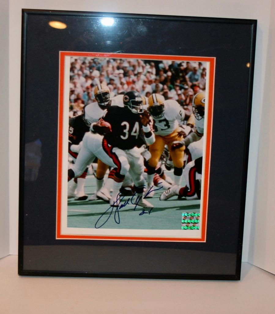 Framed Walter Payton Signed 8 x 10 Photo With COA (1 of 4)
