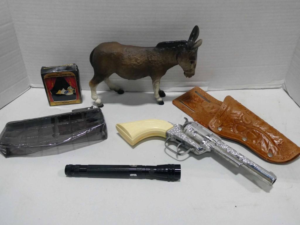 Collectibles Lot incl Tootsie Toy Pony Boy Toy Cap Gun: Collectibles Lot incl Tootsie Toy Pony Boy Toy Cap Gun , Disney's Magical Moments Pin , etc