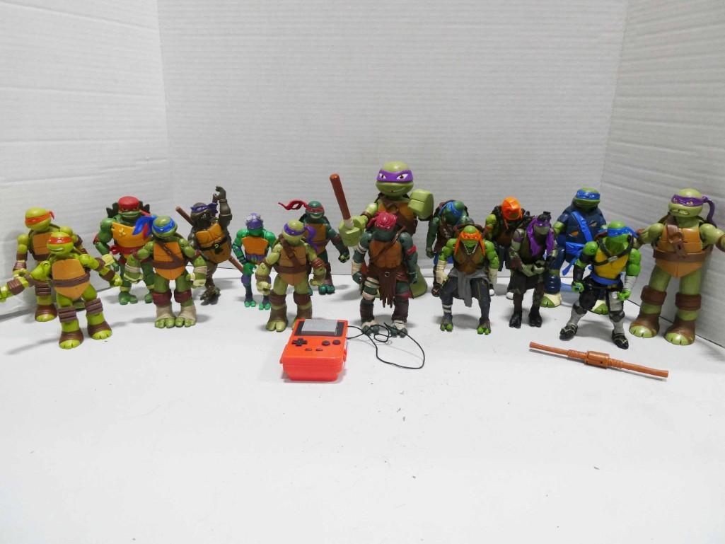 Lot of Teenage Mutant Ninja Turtles Action Figures TMNT (1 of 3)