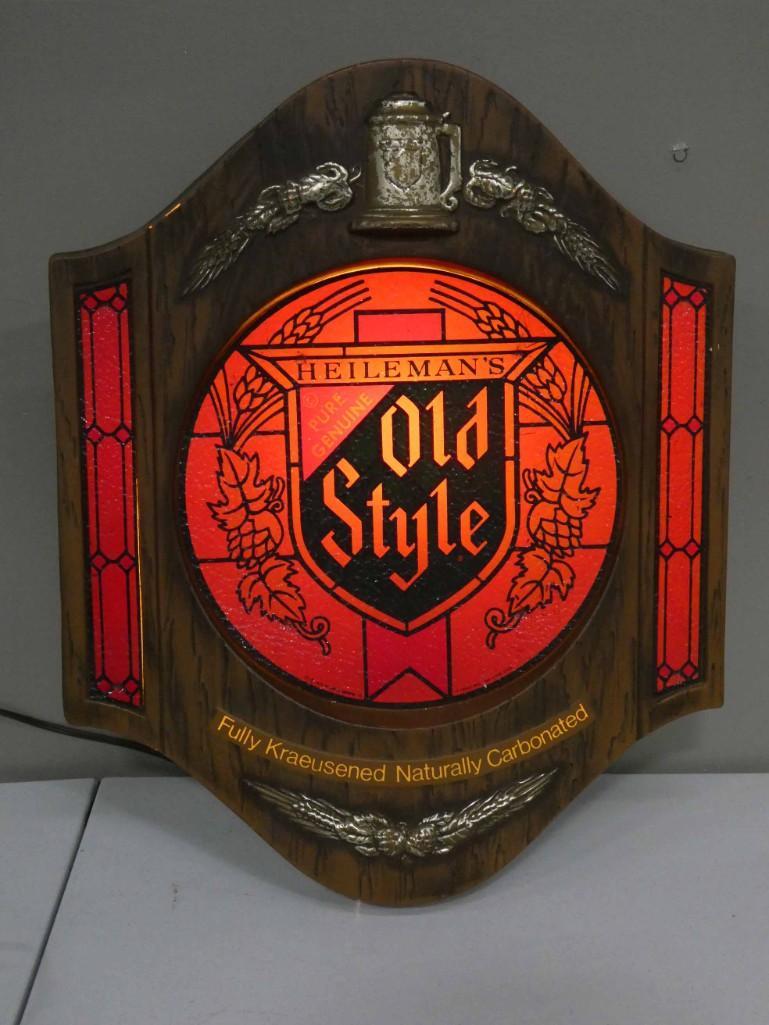 Vintage Old Style Beer Lighted Bar Sign Advertising (1 of 1)