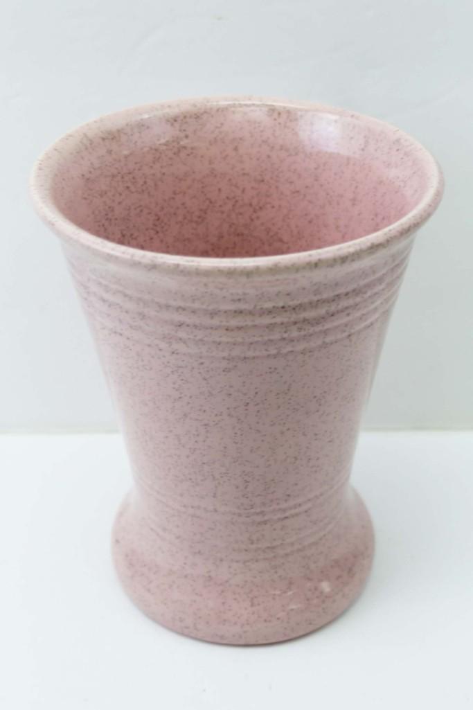 Bauer Pottery Cal Art Speckled Vase (1 of 5)