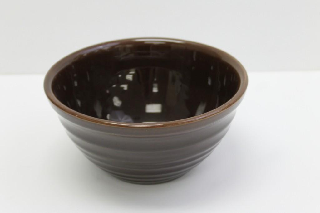 Bauer Early Ringware Mixing Bowl (1 of 5)