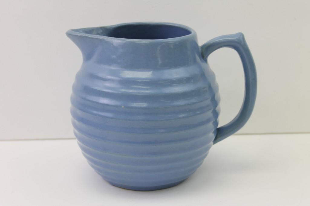Bauer Pottery Pitcher (1 of 6)