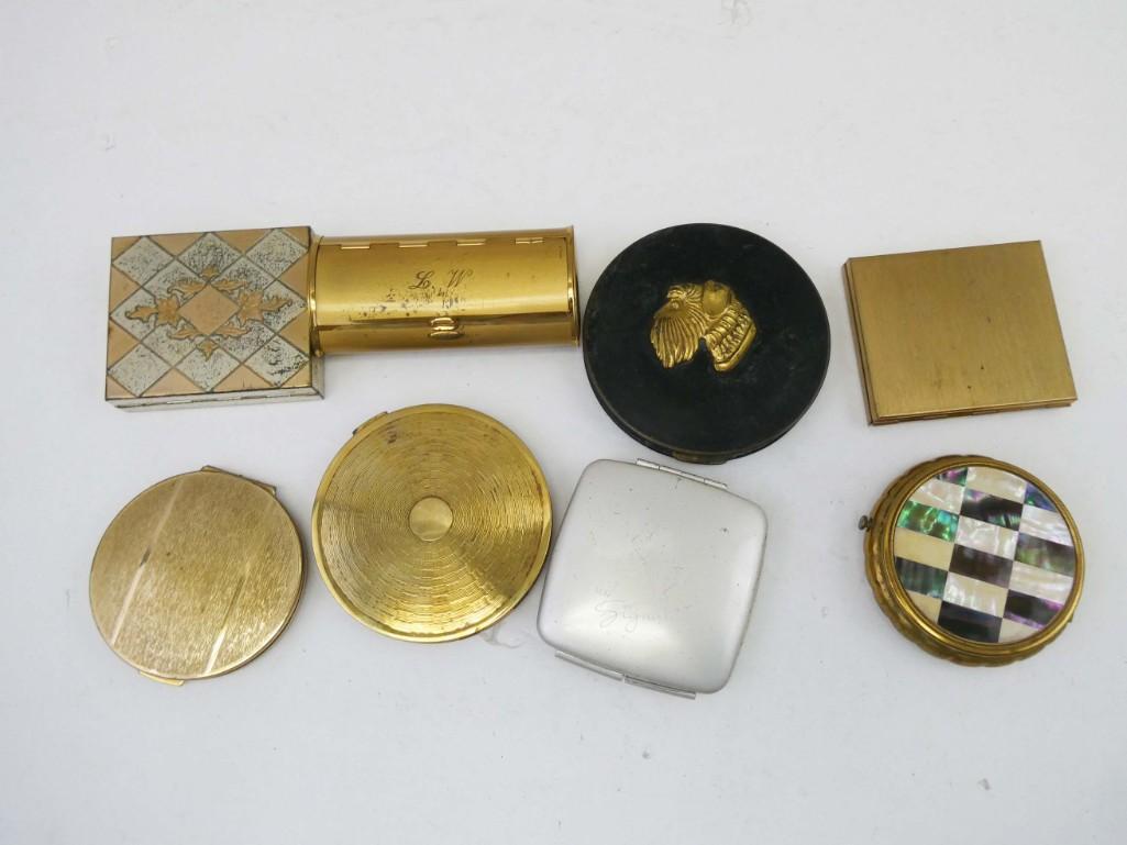 Lot of Vintage Compacts: Lot of Vintage Compacts