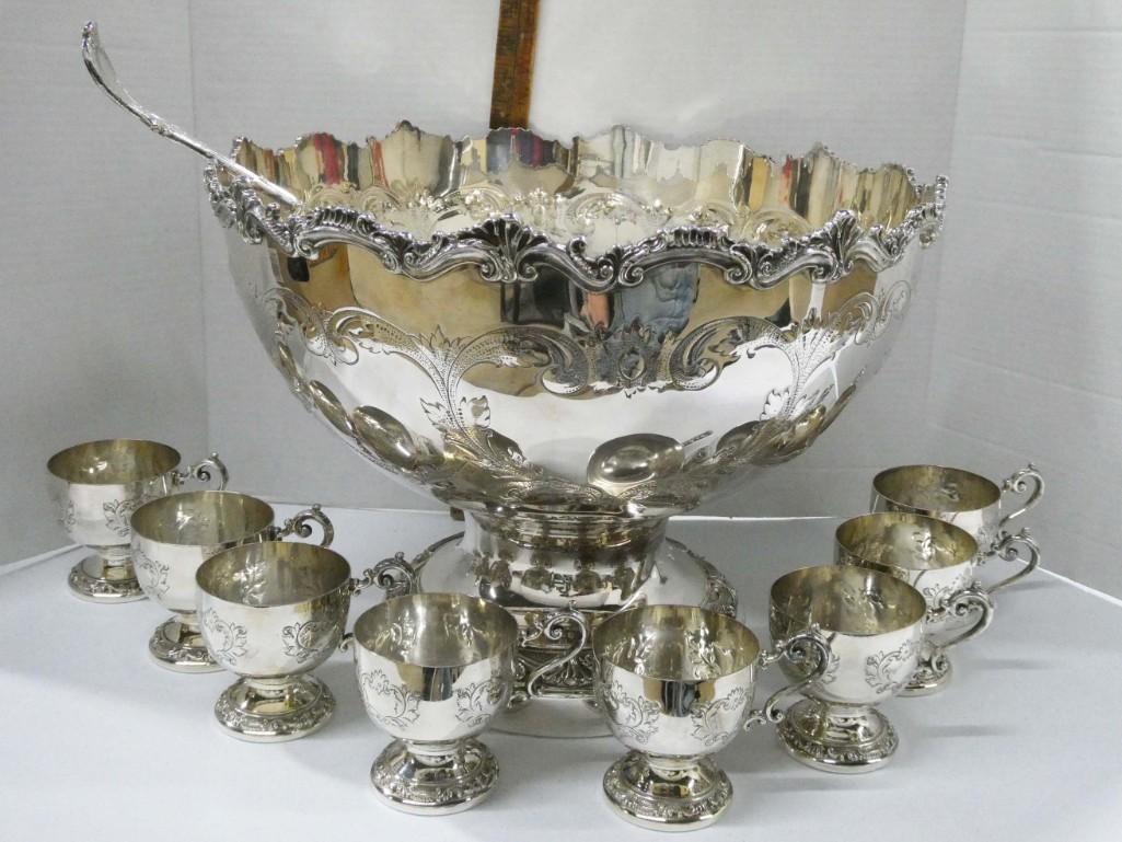 Large Silver Plated Punch Bowl with Cups (1 of 2)