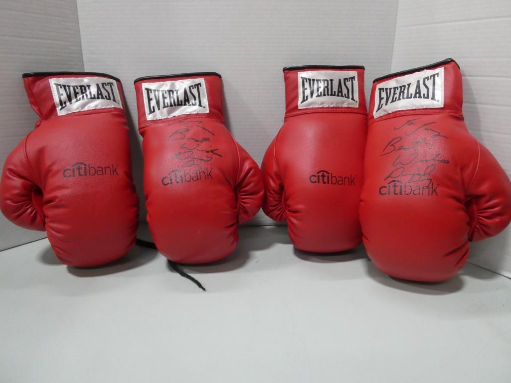 2 Pr of Everlast Boxing Gloves , Unknown Signatures (1 of 3)