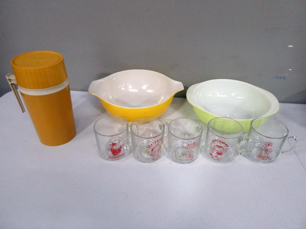 2 Vintage Pyrex Bowls , 5 Marshall Fields Cups , (1 of 6)