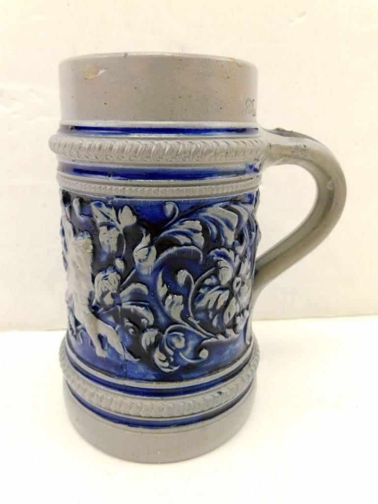Vintage Stone Ware 1/2L Beer Stein with Blue Design (1 of 7)