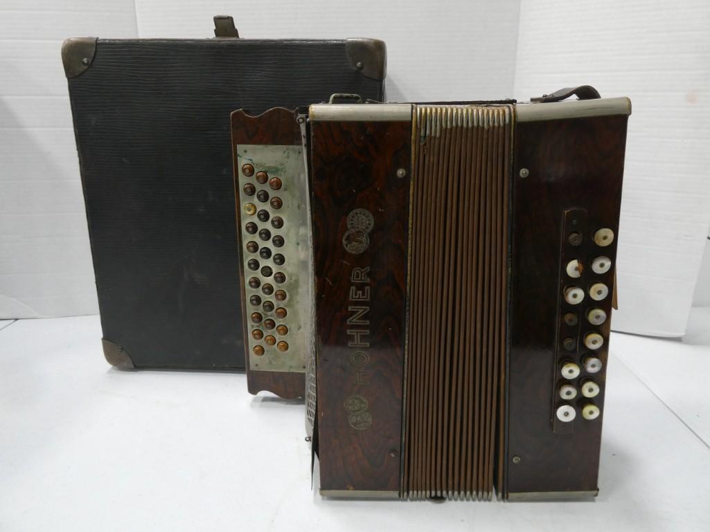 Vintage Horner Accordion: Vintage Horner Accordion