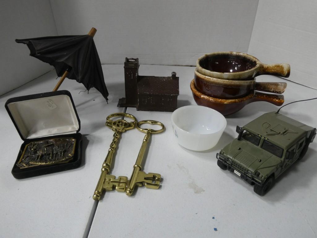 Misc. Lot - Large Brass Keys, Montana Belt Buckle (1 of 3)