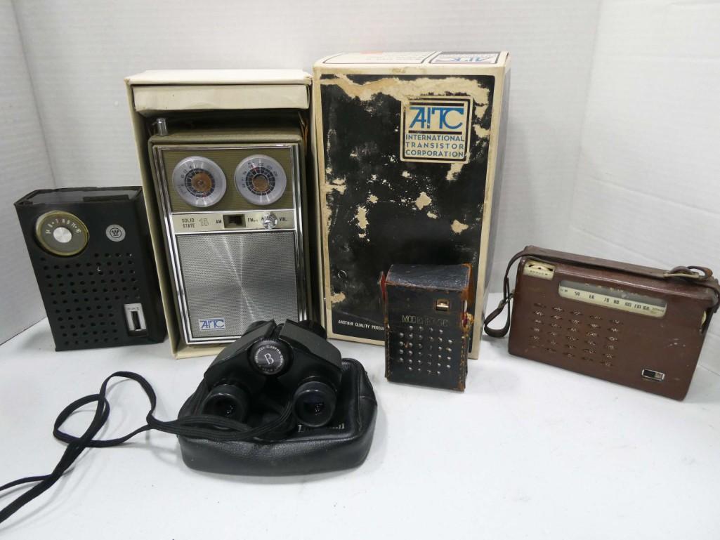 Vintage Transistor Radios and Binoculars (1 of 1)