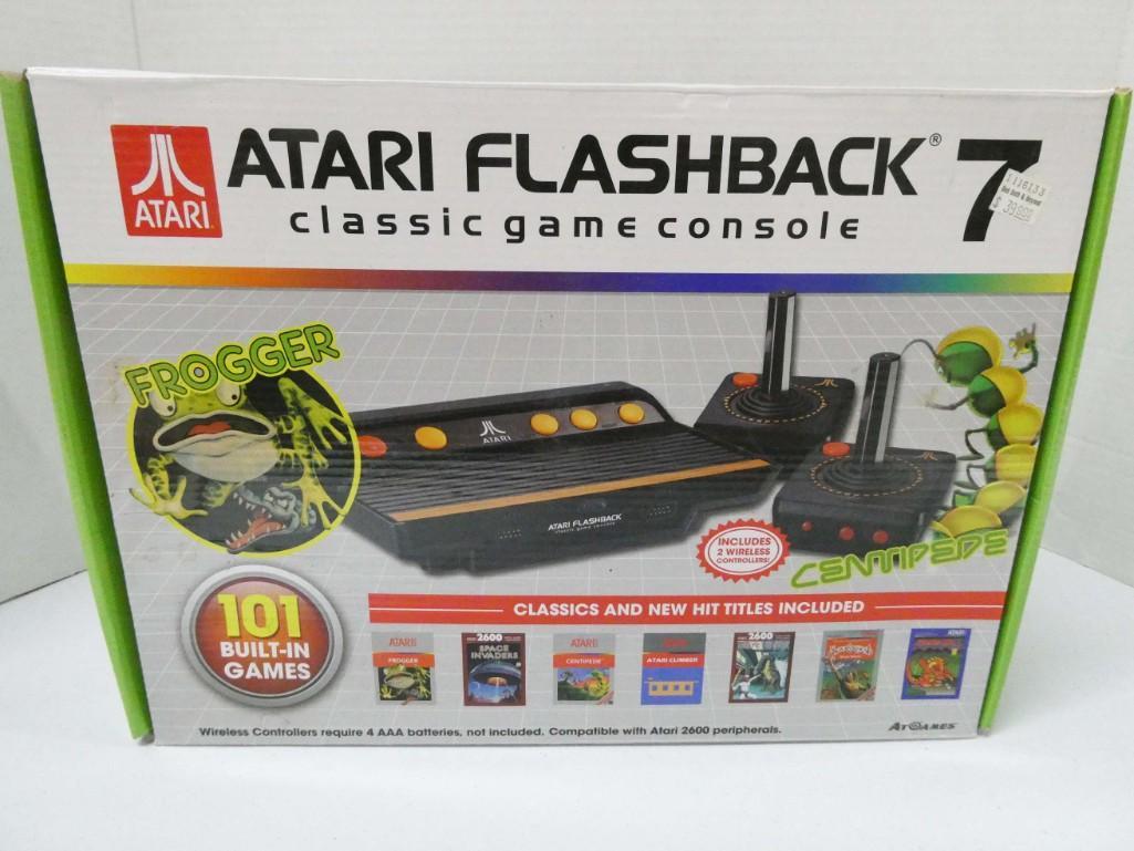 Atari Flashback 7 Classic Game Console with 101 Built (1 of 2)