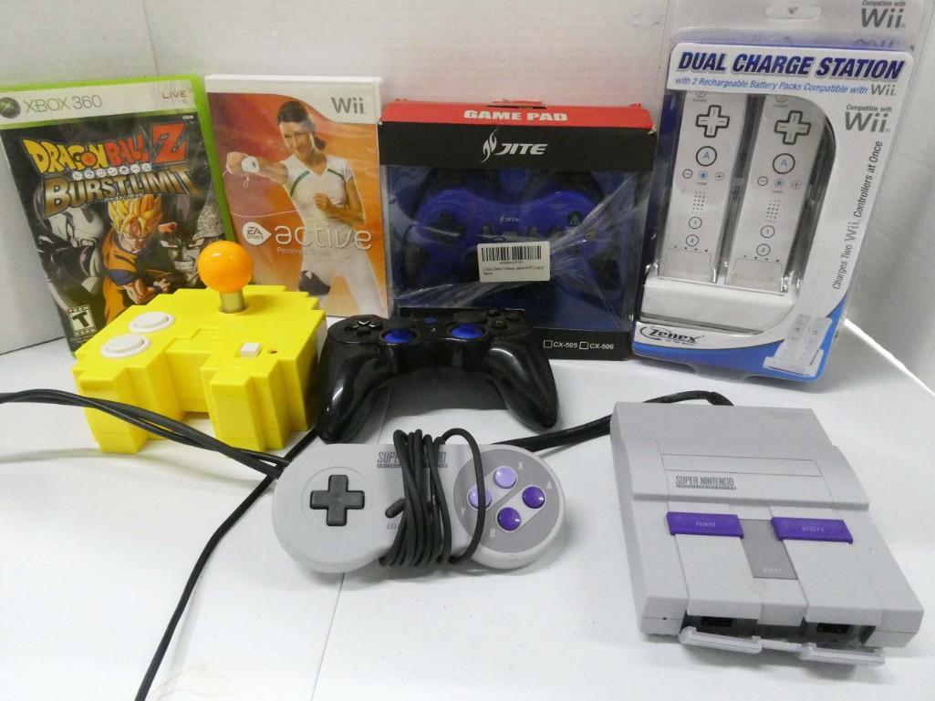 Video Game Lot incl Wii Accessories , Super Nintendo (1 of 2)