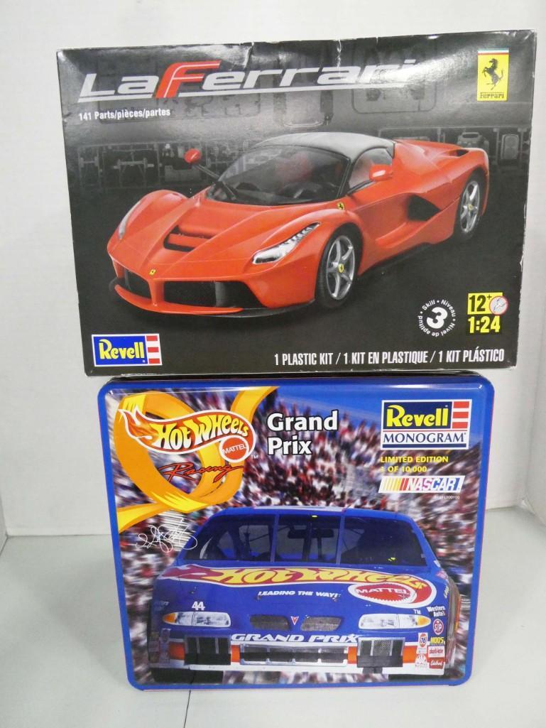 2 Model Car Kits incl 1:24 Scale La Ferrari and Hot (1 of 1)
