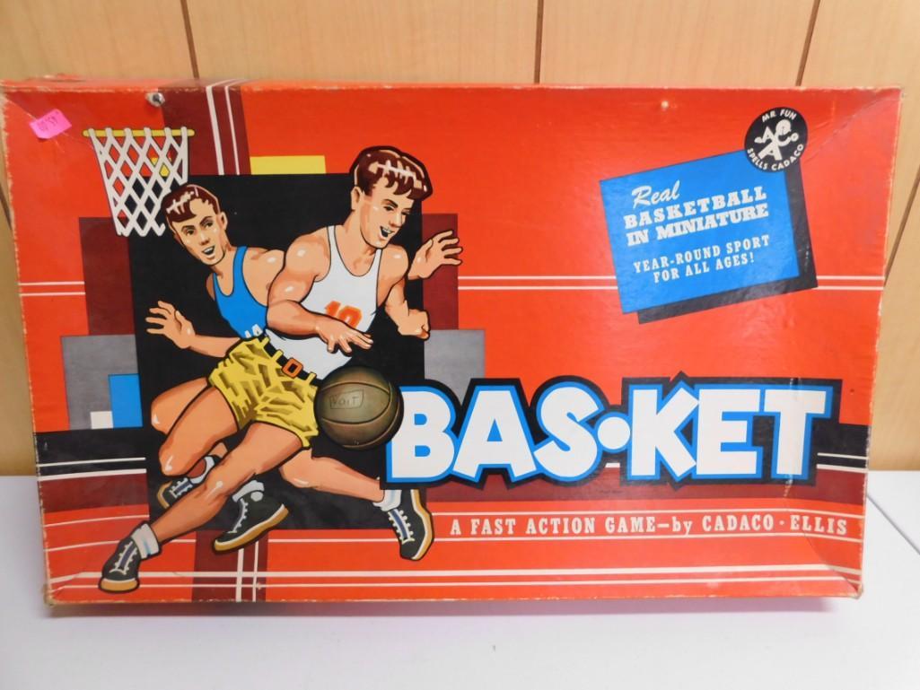 Vintage Bas Ket Game: Vintage Cadaco Bas Ket Game Miniature Basketball Board Game. Includes everything that you see in the pictures. Appears complete, but unchecked