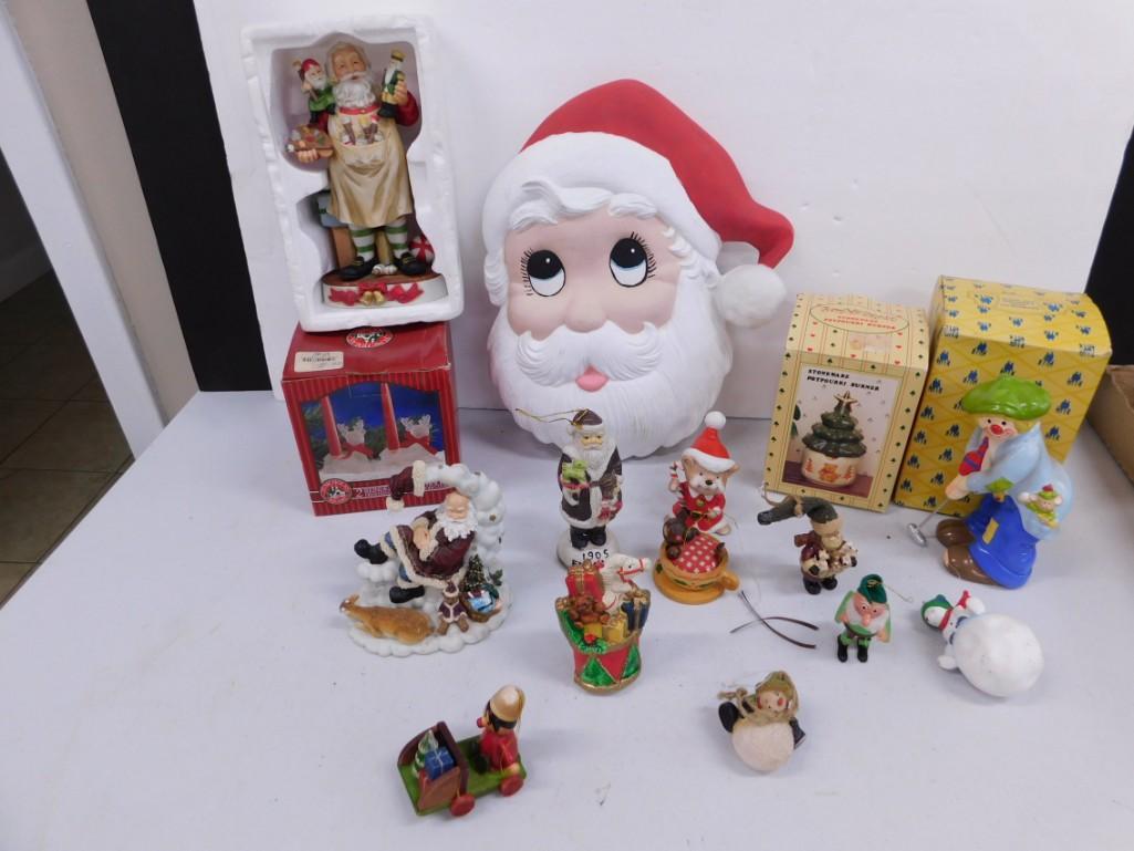 Christmas Lot incl Ornaments , Santa Face , etc: Christmas Lot incl Ornaments , Santa Face , etc