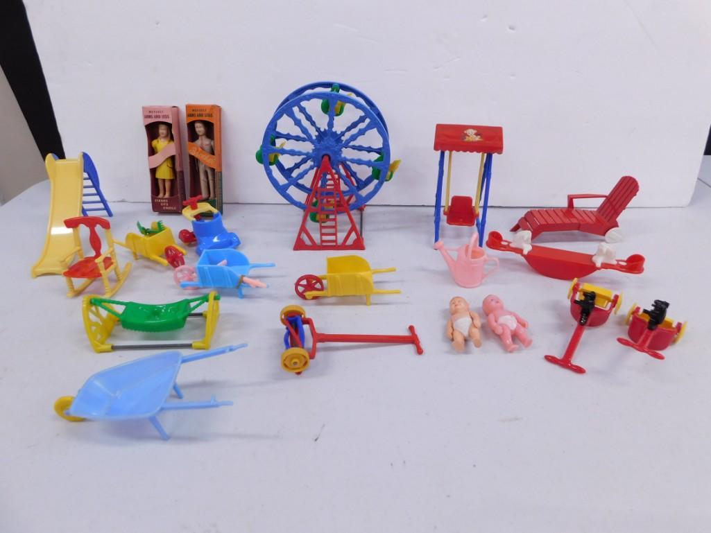 1940s Dollhouse Playground and Garden Items (1 of 9)