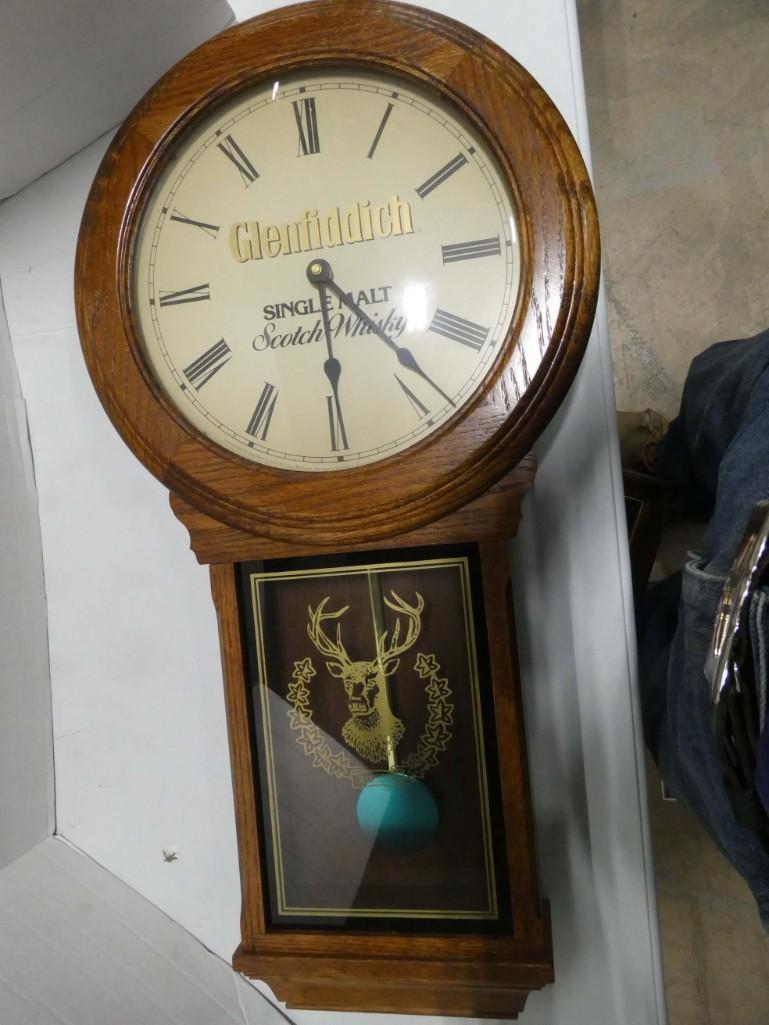 Glenfiddich Scotch Whisky Advertising Heirloom Clock (1 of 4)