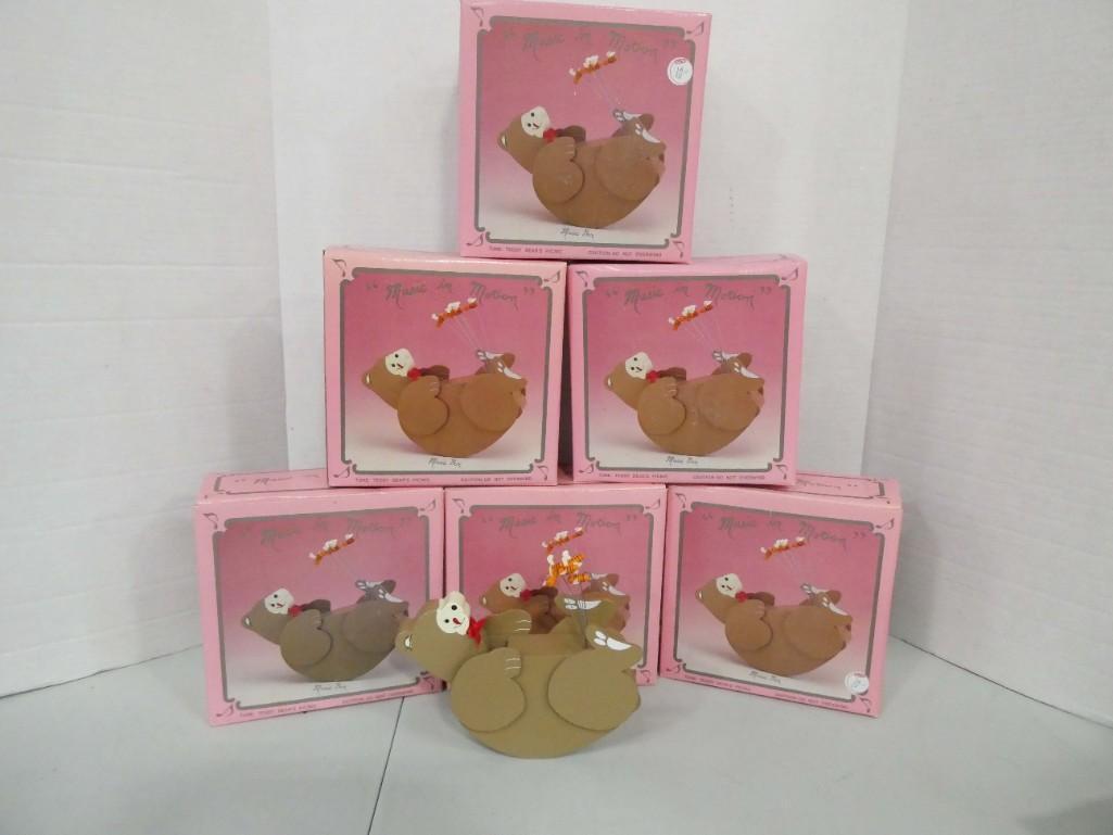 Lot of 6 Music in Motion Bears New in Box (1 of 2)