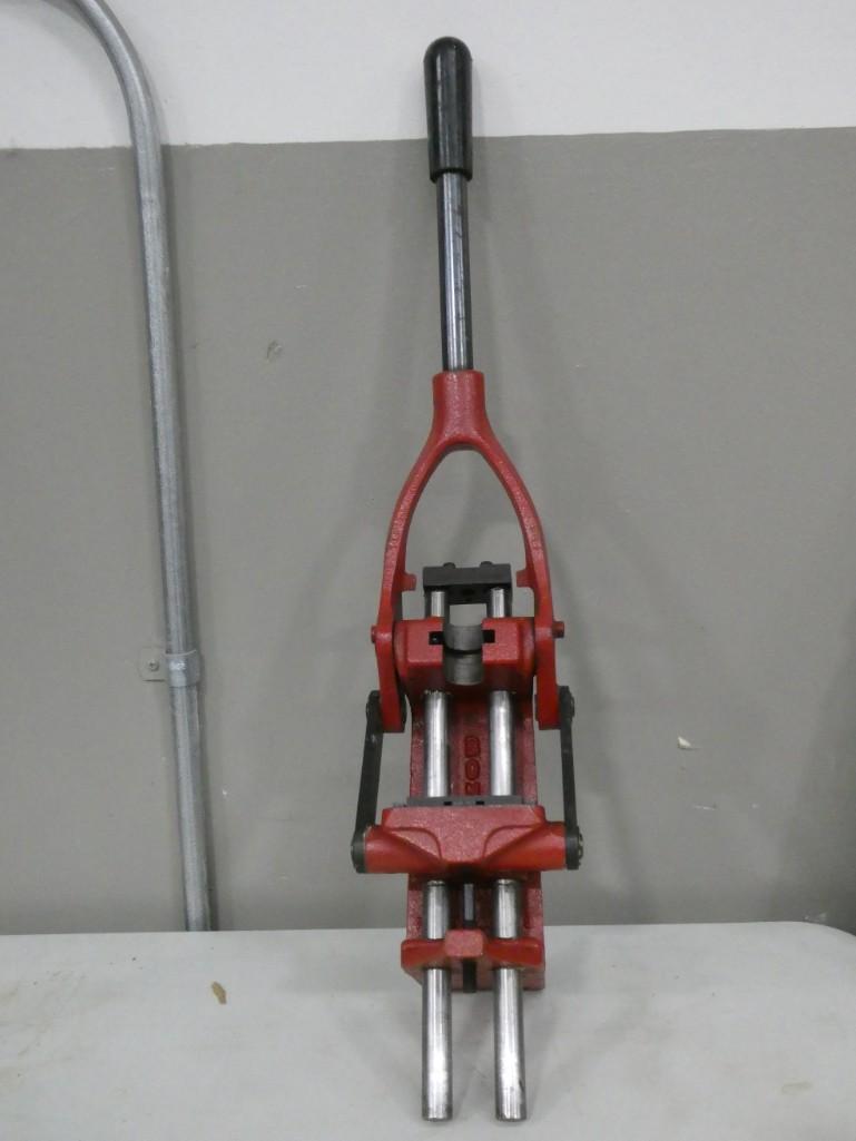 Forster Bonanza Coax Cartridge Reloading Press with S Jaws (1 of 2)