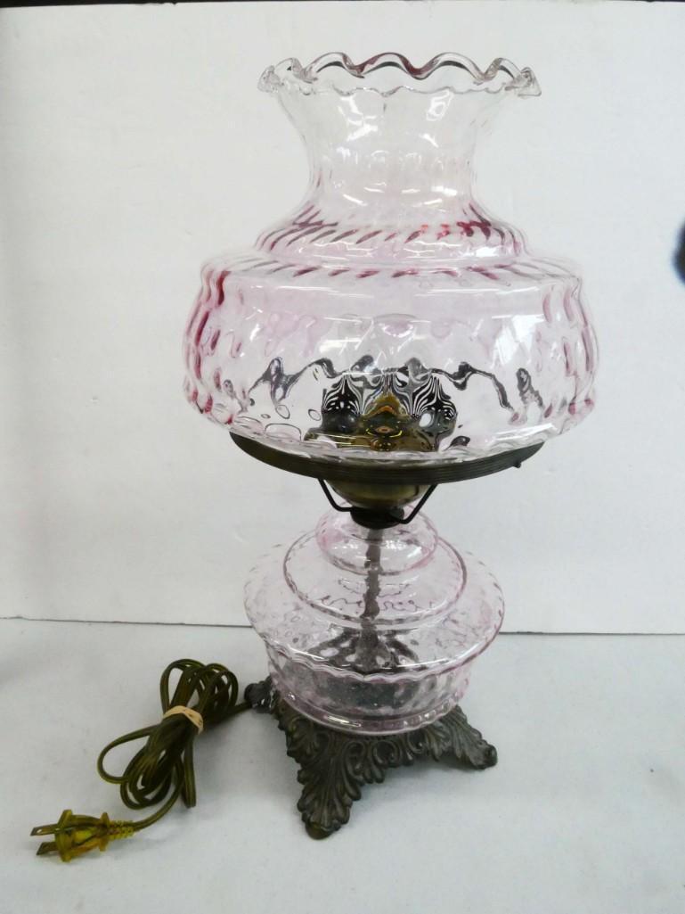 Pink Swirl Glass GWTW 3 Way Lamp: Pink Swirl Glass GWTW 3 Way Lamp . approx 16.5" tall
