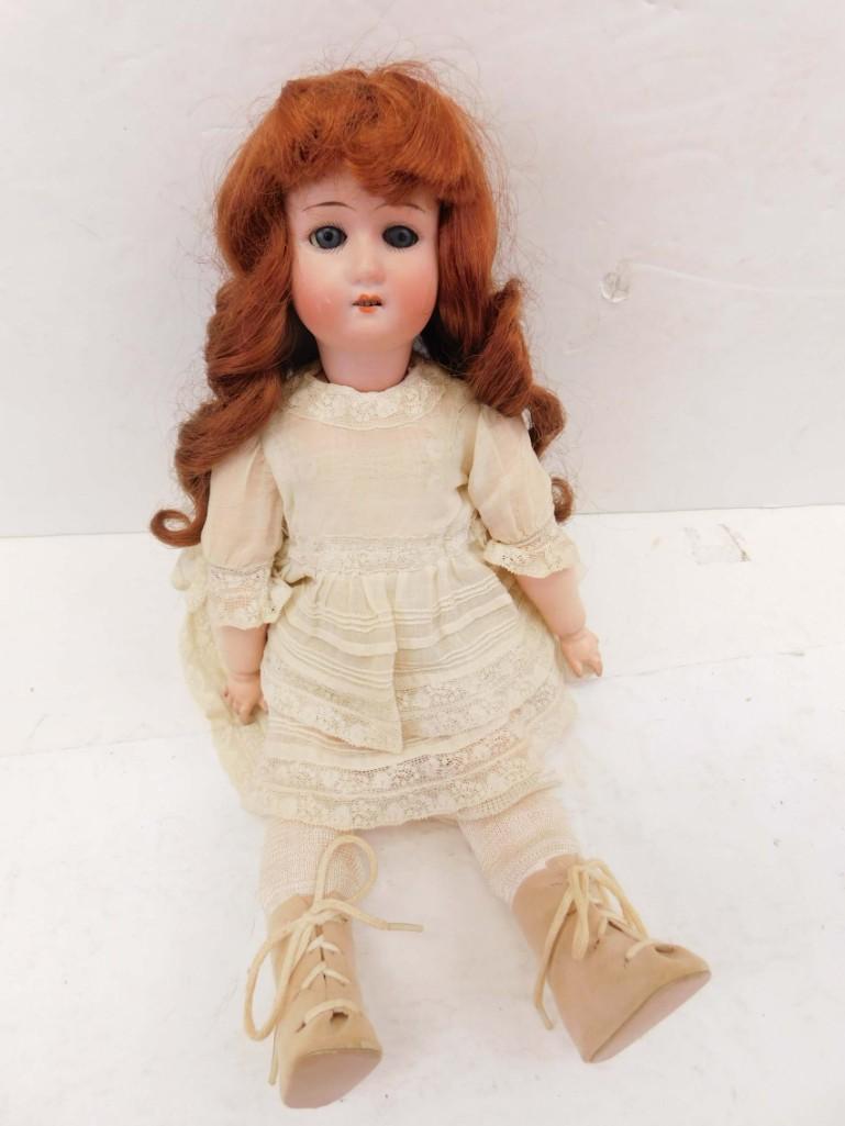 14" Goebel Williams 126 3/0 Germany Bisque Doll: 14" Goebel Williams 126 3/0 Germany Bisque Doll . 14", bisque head, sleep eyes, open mouth, upper teeth. Marked, "Goebel Williams, 1/26, 3/0, Germany". Compo ball jointed body, loose limbs. Vintage. O